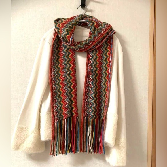 Forever 21 soft long multicoloured scarf - Picture 2 of 10